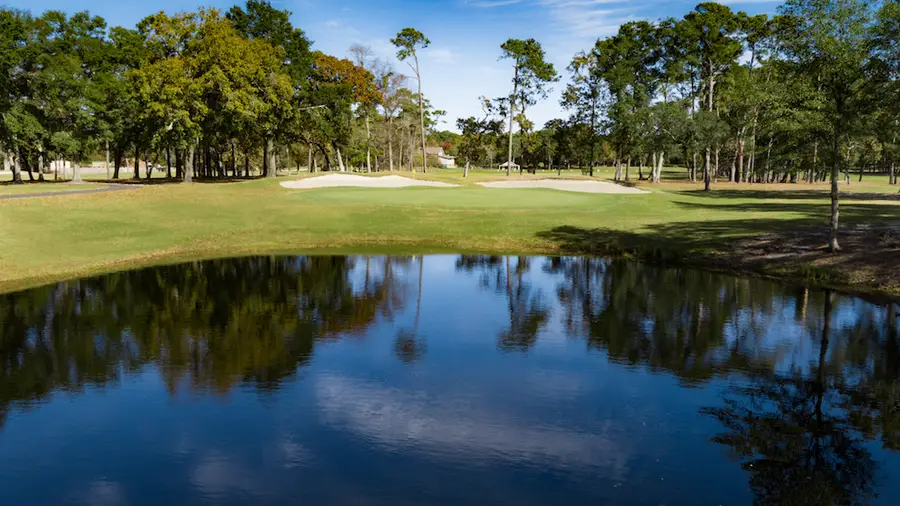 Arcadian Shores golf course