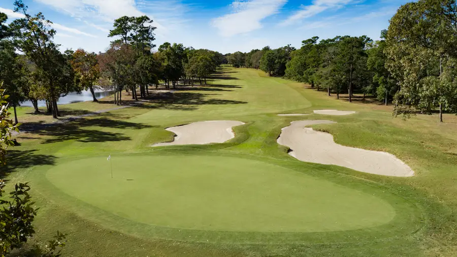Arcadian Shores golf course