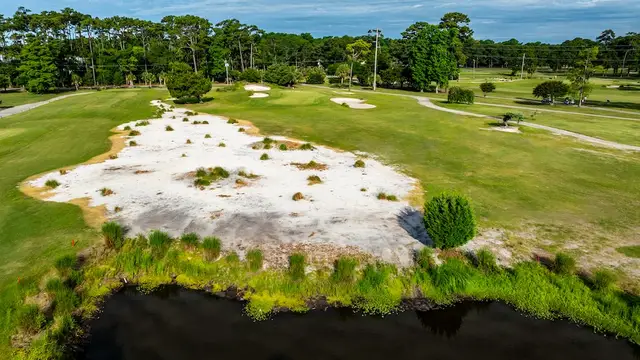 Azalea Sands golf course