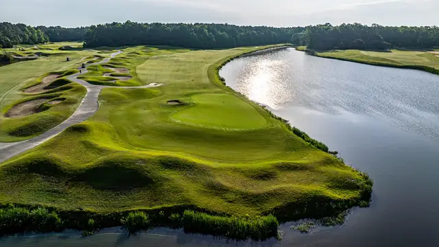 Barefoot - Dye golf course