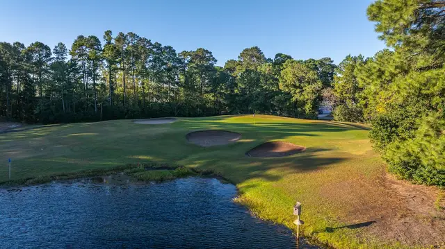 Burning Ridge Golf Club golf course