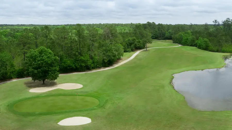 Colonial Charters golf course