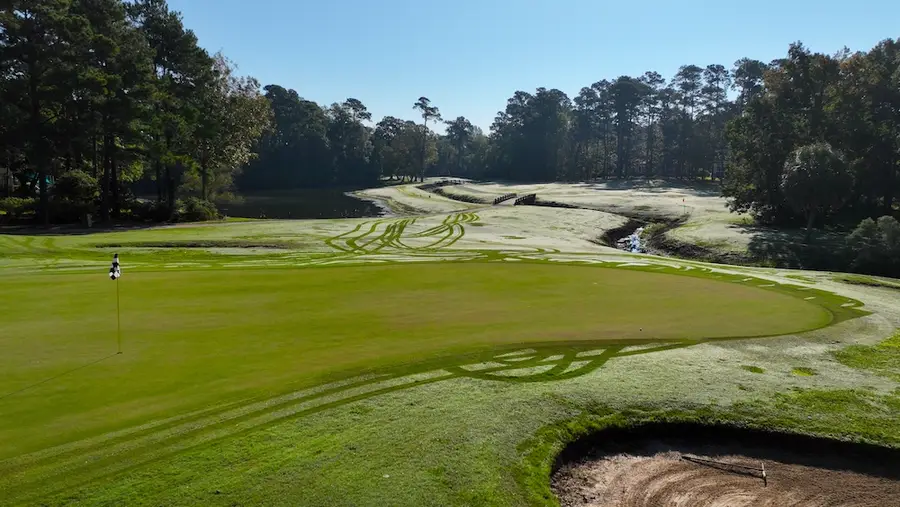 Lion's Paw golf course