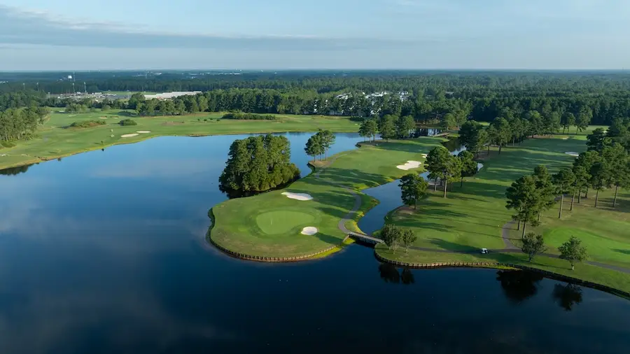 Man o' War Golf Club golf course