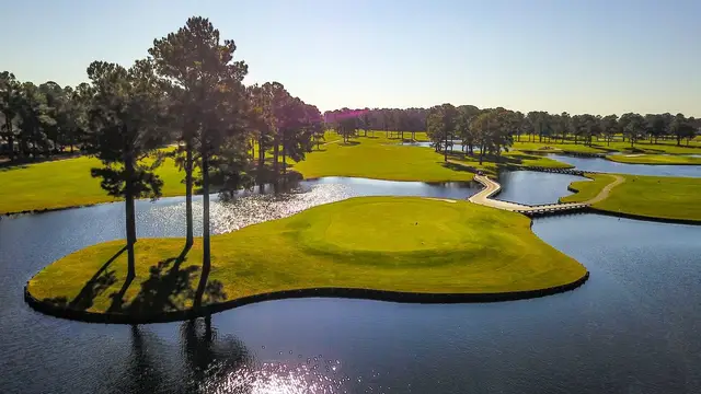 Man o' War Golf Club golf course