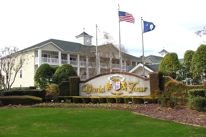 Grand Villas at World Tour