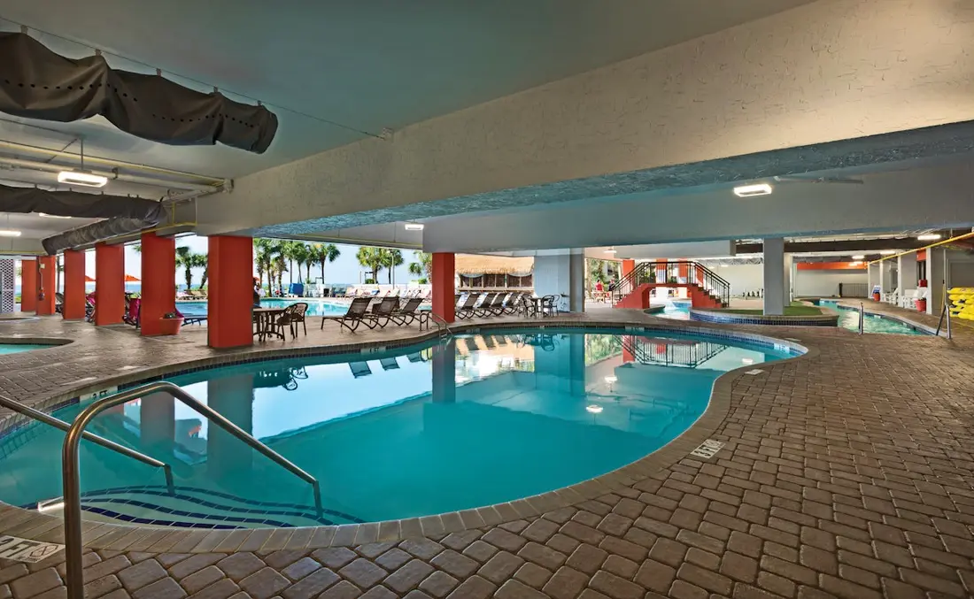 Grande Cayman Resort