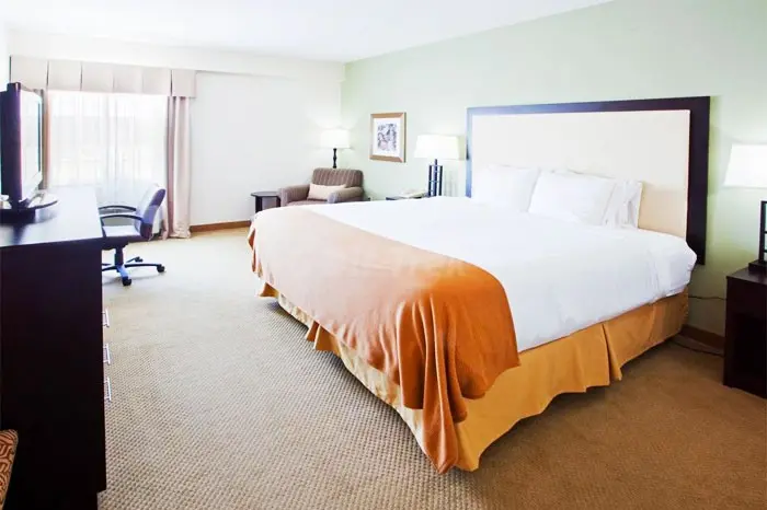 Holiday Inn Broadway