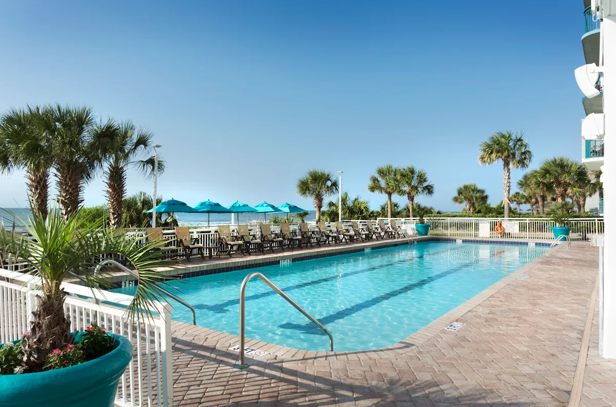 Paradise Resort