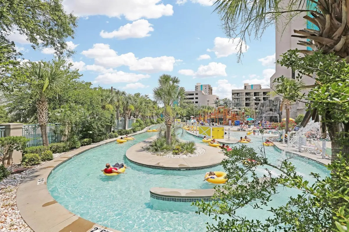 Sand Dunes Resort