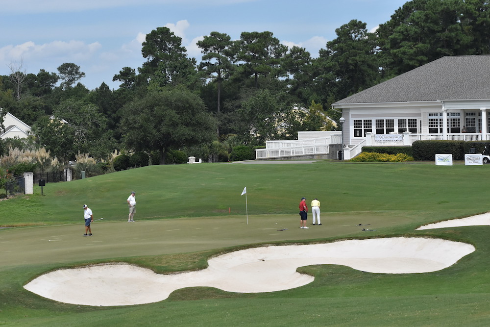 Golf group in Myrtle Beach planning a group golf trip