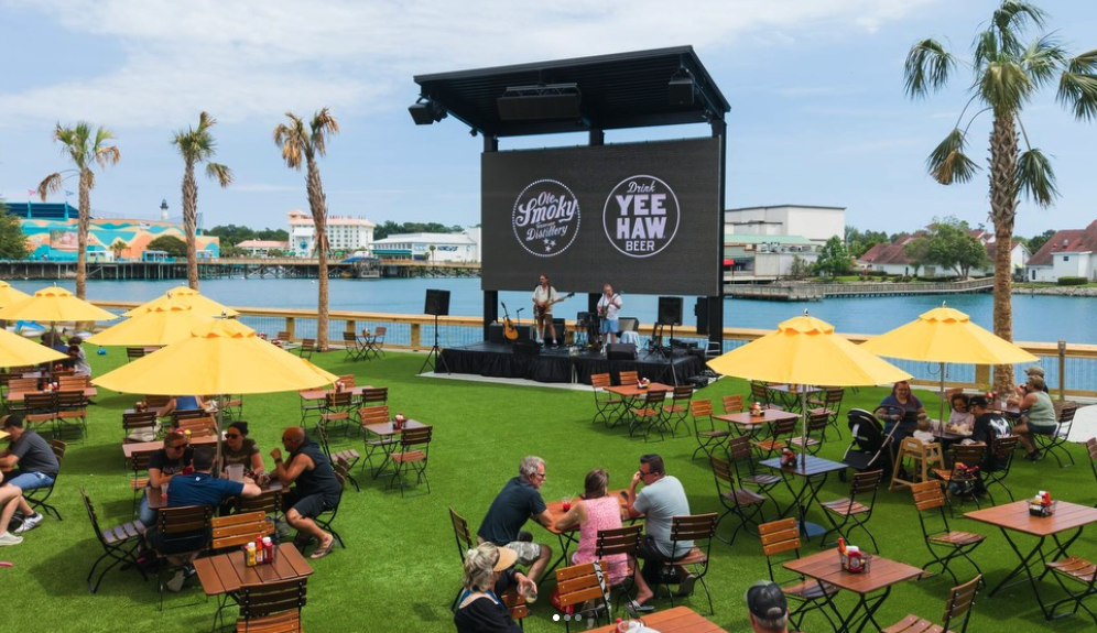 Ole Smoky Distillery and Yee-Haw Brewing at Broadway at the Beach